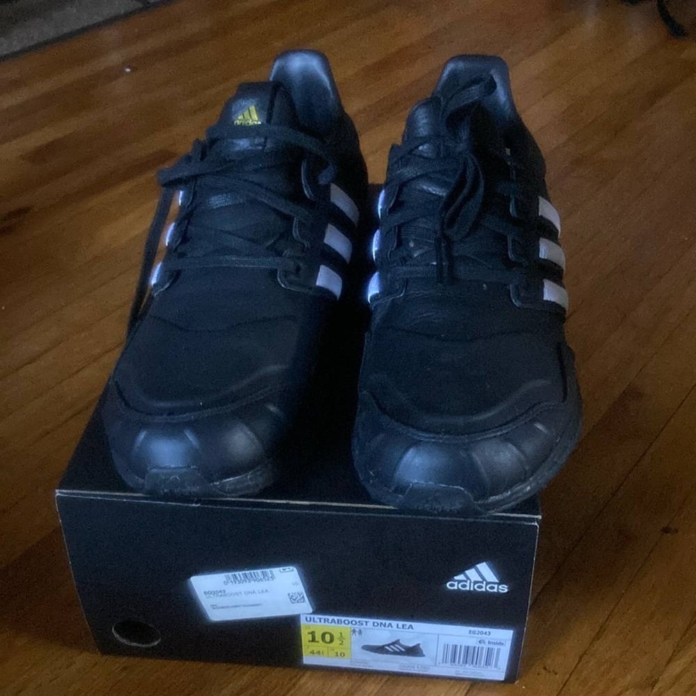 Adidas Ultra Boost DNA LEA .. worn maybe 2 times
